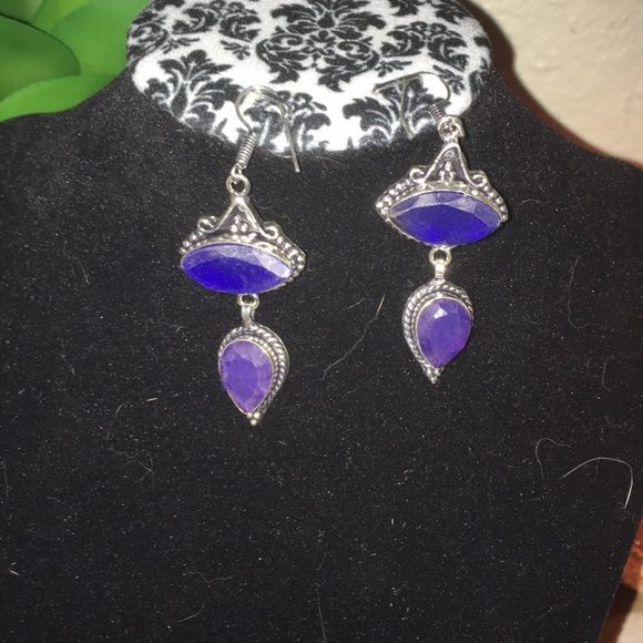 Sapphire Earrings - Picture 3 of 3